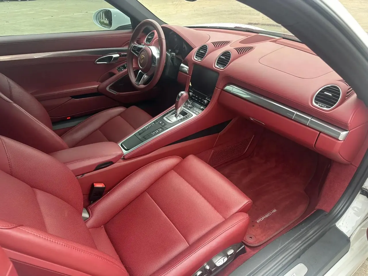 Porsche 718 2020 Cayman 2.0T 5