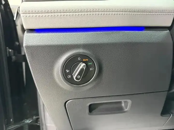 Tan Yue 2023 330TSI Two-Drive R-Line High Energy Edition 18