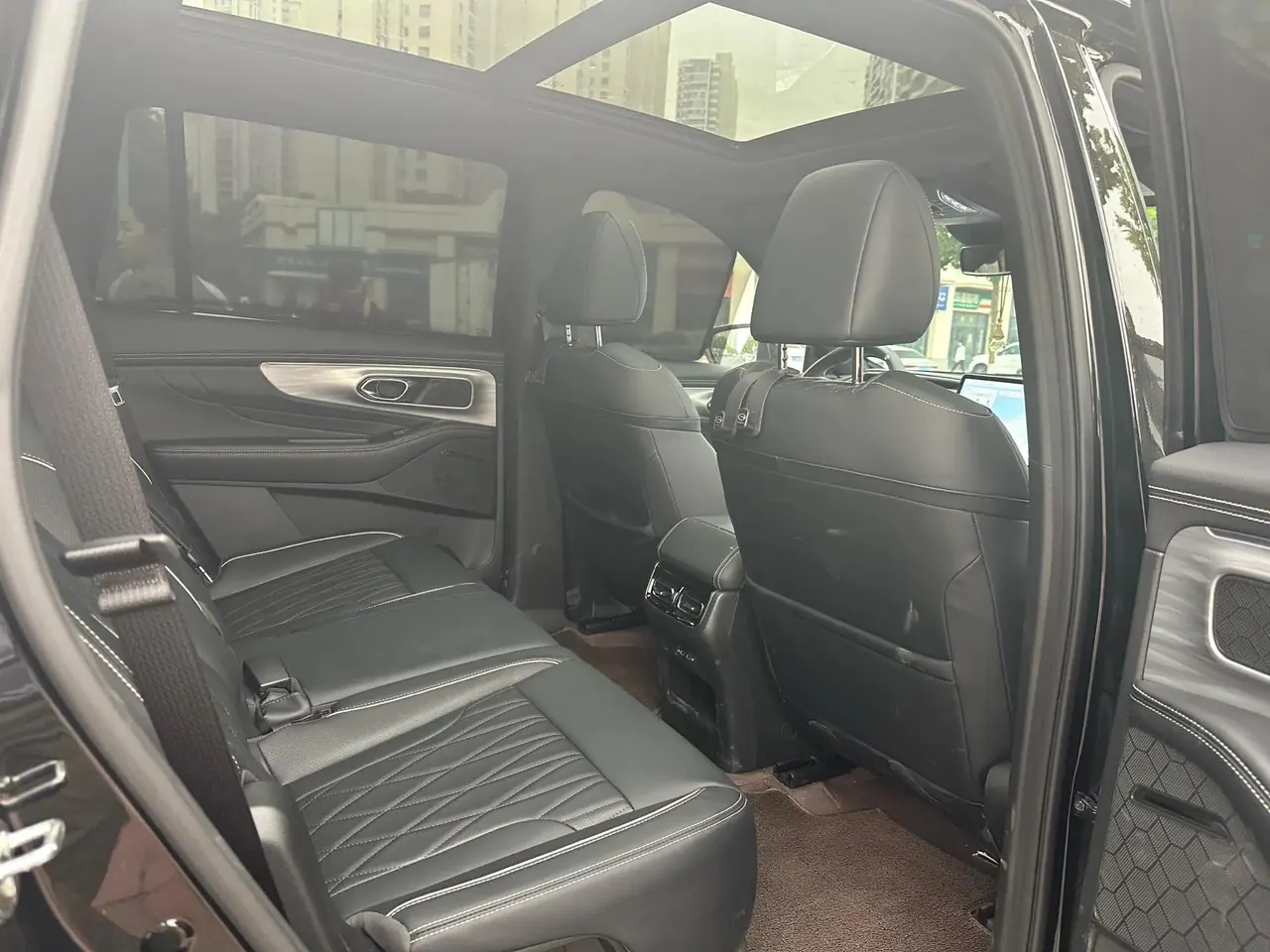 Chuanqi 2025 GS8 2.0TGDI Pilot Series Two-Drive Deluxe Edition 5-seat Automatic Gear 5