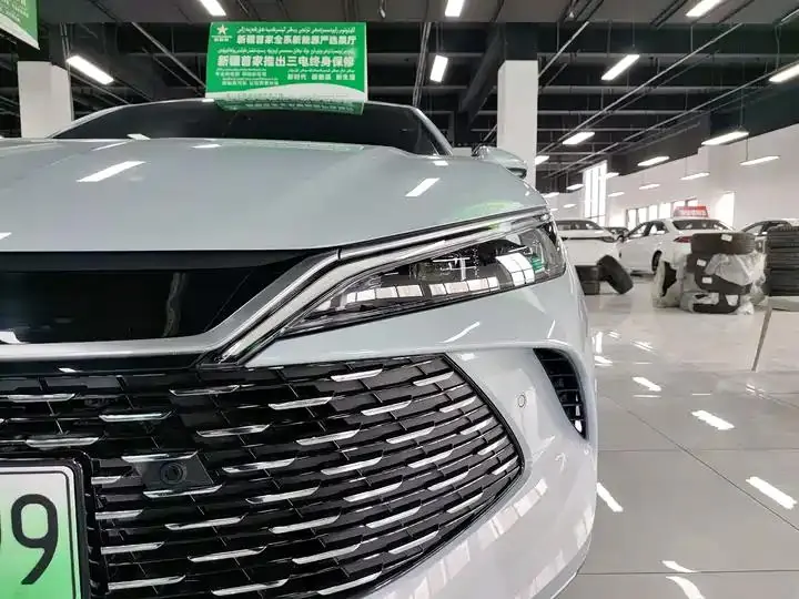 2025 Qin L DM-i Intelligent Driving Version 120KM Excellence Model 16