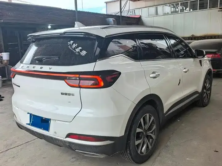 Ruihu 7 PLUS 2021 1.5T CVT Honorable Model 4