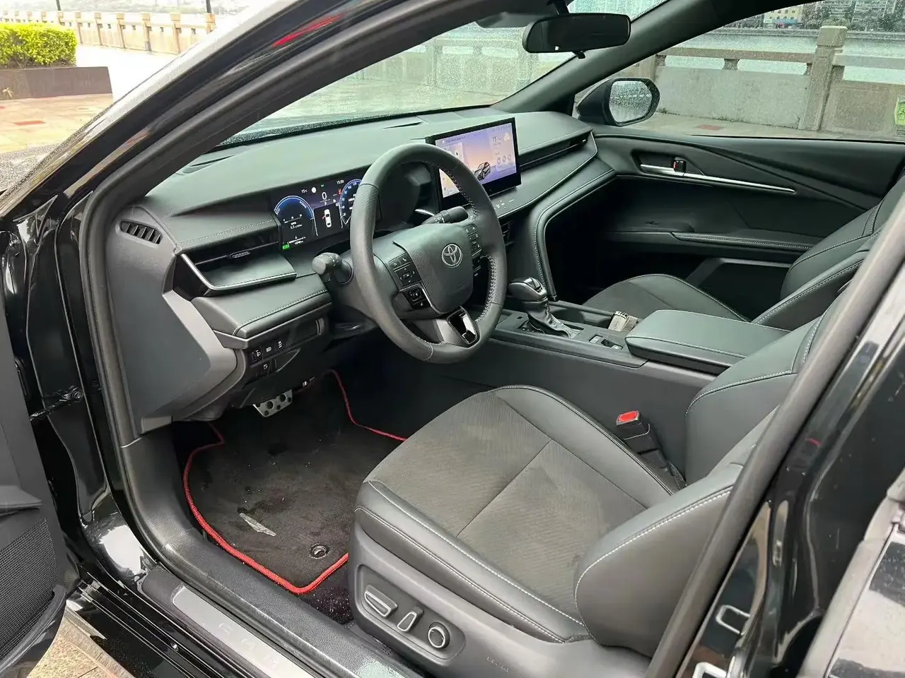 Toyota 2024 Camry Dual Engine 2.0HXS Stepless Sports PLUS Edition Automatic Gear 4