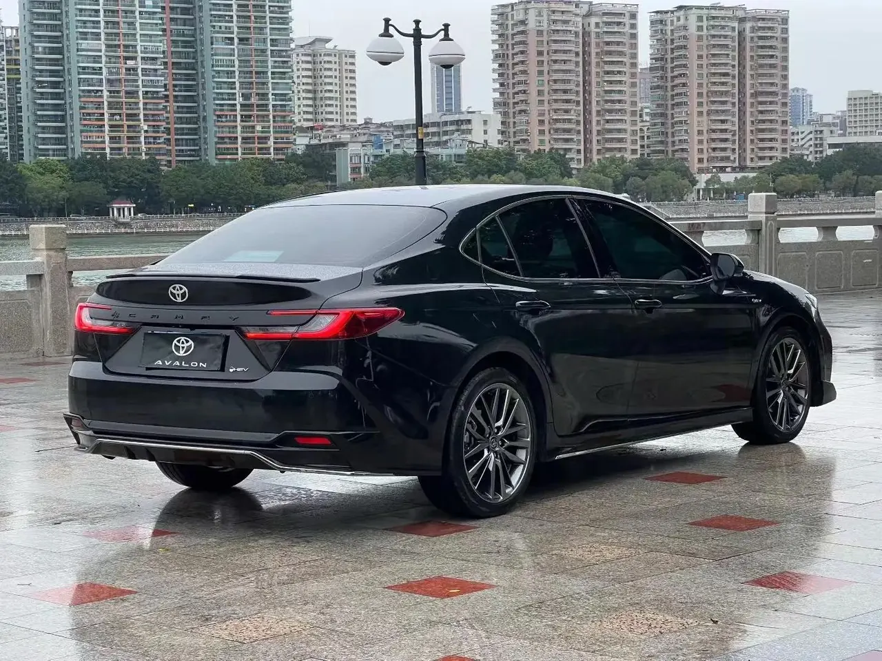 Toyota 2024 Camry Dual Engine 2.0HXS Stepless Sports PLUS Edition Automatic Gear 7