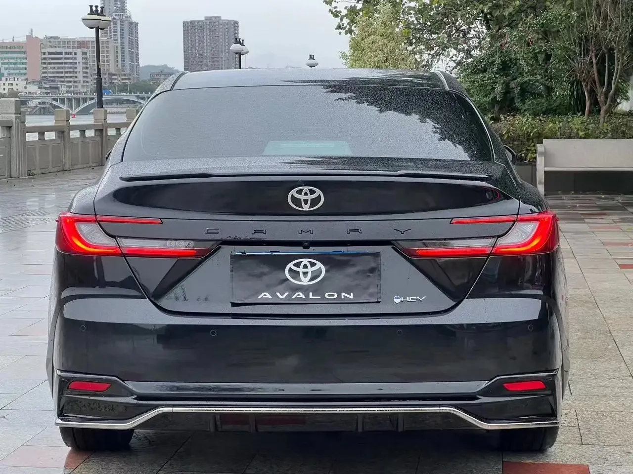 Toyota 2024 Camry Dual Engine 2.0HXS Stepless Sports PLUS Edition Automatic Gear 8