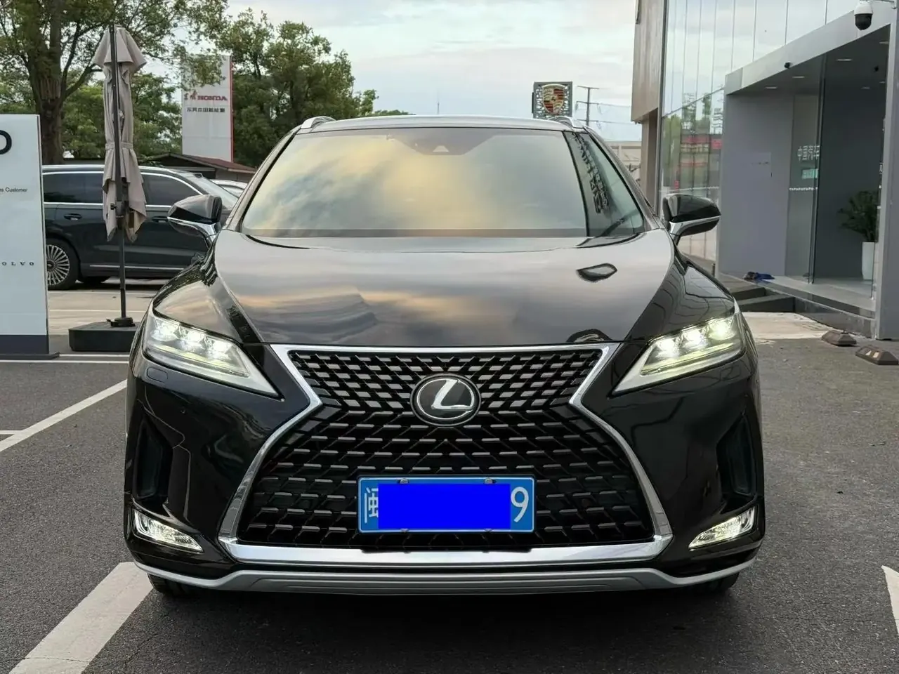 Lexus RX 2020 model modified 300 four-wheel drive elegant version 2