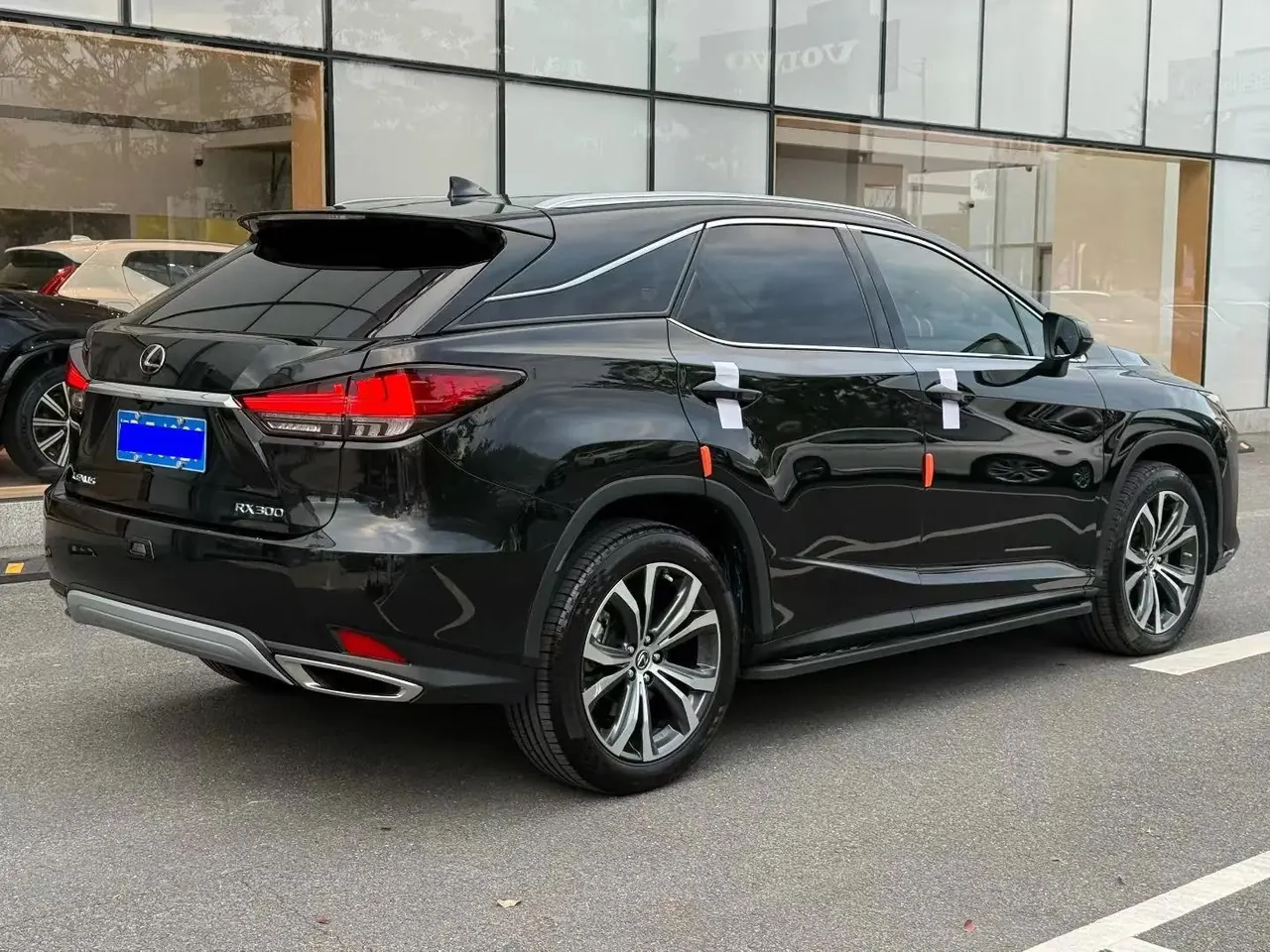 Lexus RX 2020 model modified 300 four-wheel drive elegant version 7