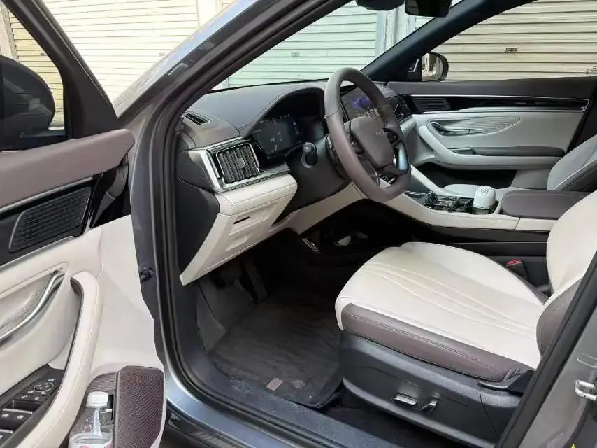 BYD Song PLUS New Energy 2025 Song PLUS EV Smart Driving Edition 520km Luxury Automatic Gear 2