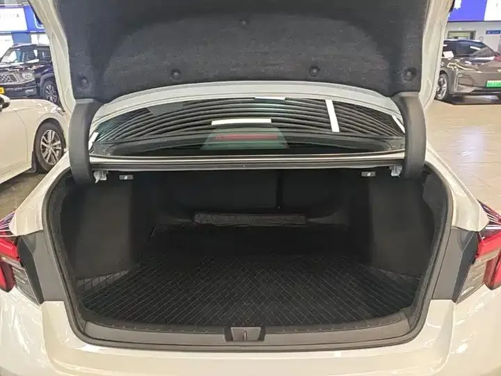 Model 2023 240TURBO CVT Smart Edition 19