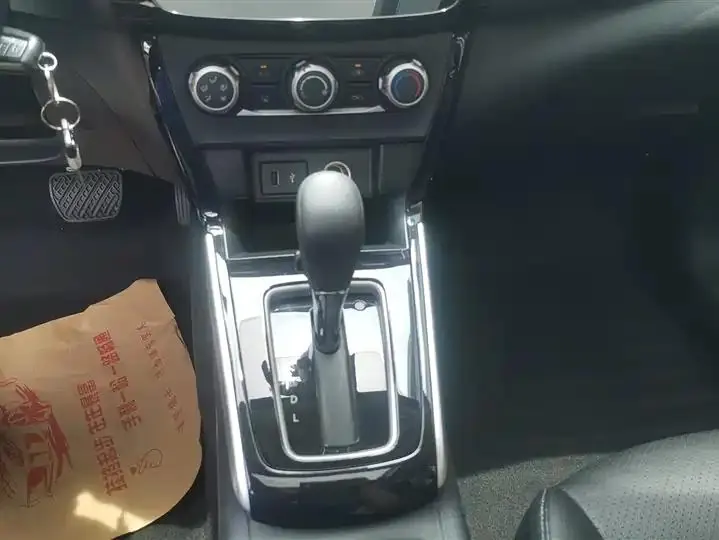 Sylphy 2021 Classic 1.6XL CVT Deluxe Edition 16