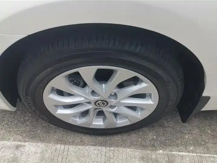 Sylphy 2021 Classic 1.6XL CVT Deluxe Edition 6