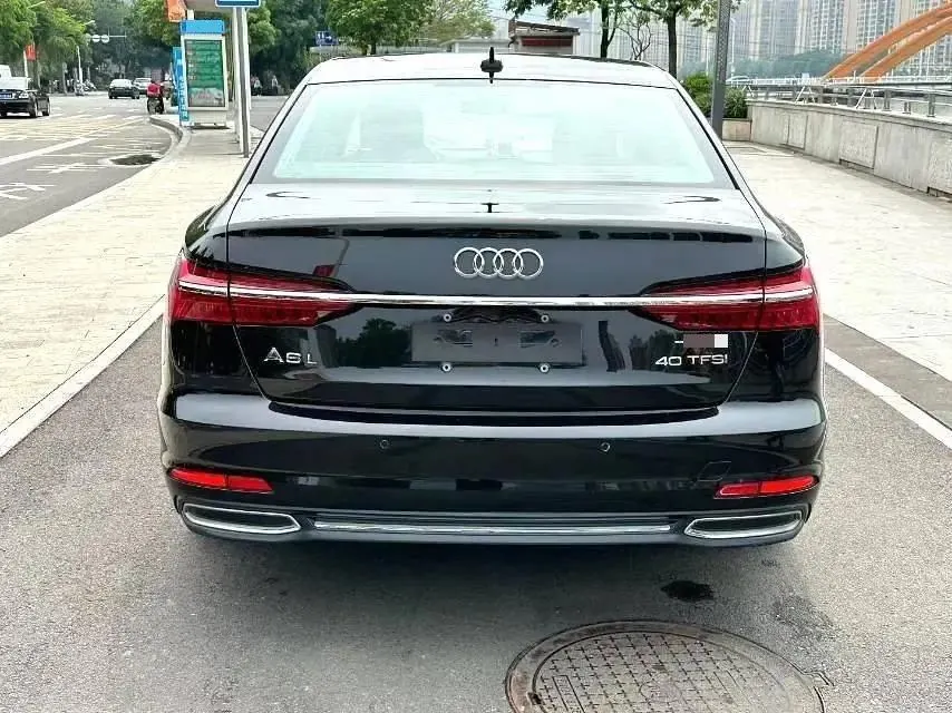 Audi A6L 2021 40 TFSI Deluxe Elegant 4