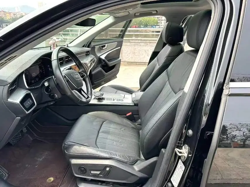 Audi A6L 2021 40 TFSI Deluxe Elegant 5
