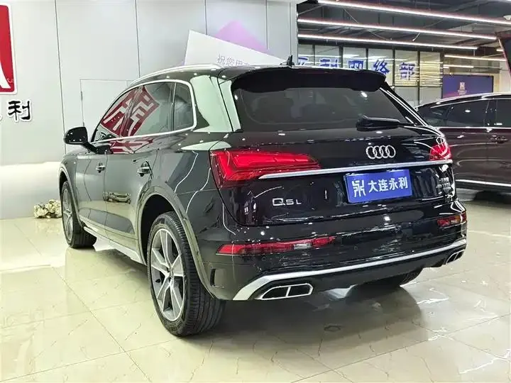 Audi Q5L 2022 model change 45T luxury dynamic 4