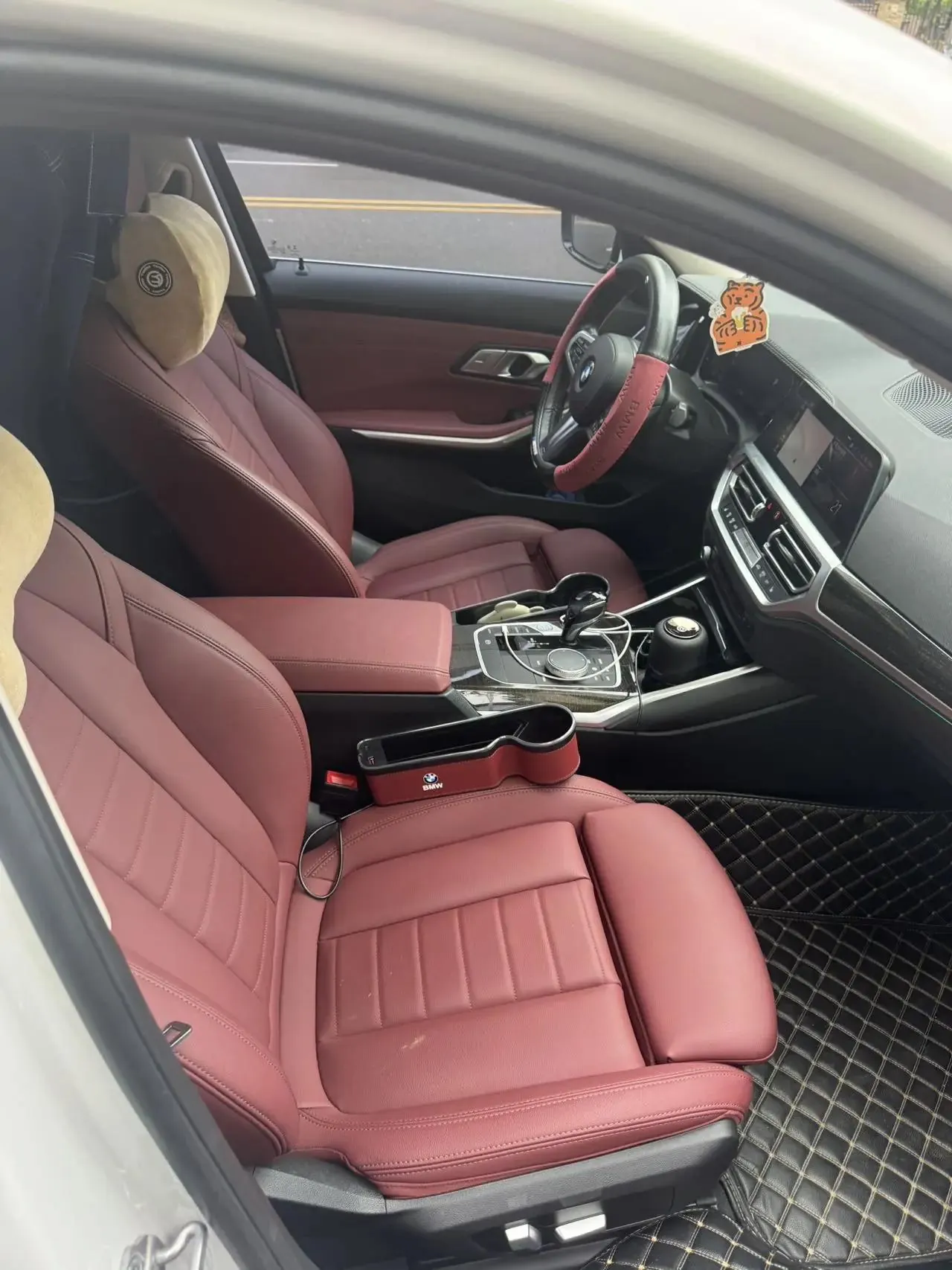 BMW 3 Series 2021 model, facelifted, 325Li M Sport Package 5