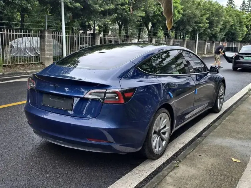 2021 Model 3 Standard Range Rear-Wheel Drive Upgrade Version 7