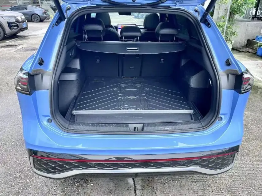 Volkswagen 2025 Tiguan L PRO 2.0TSI 380TSI Four-wheel Drive R-Line Smart Edition Automatic Gear 4