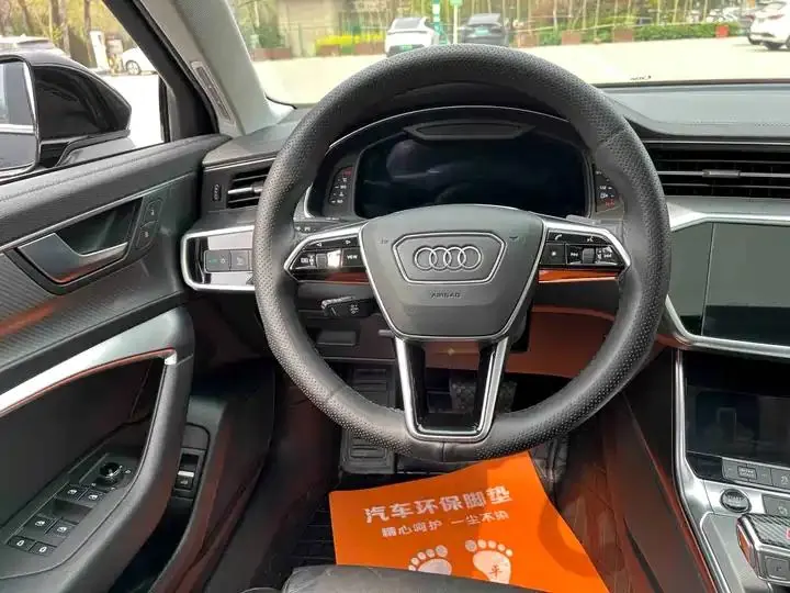 Audi A6L 2021 40 TFSI Deluxe Elegant 13