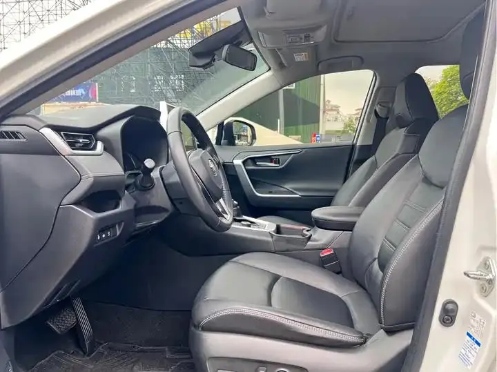 RAV4 RongFang 2020 Dual Engine 2.5L E-CVT Four-wheel Drive Elite PLUS Edition 8