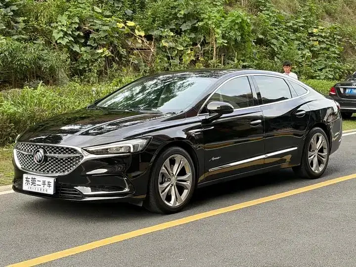 LaCrosse 2022 Avenir Avia Premium - View 1