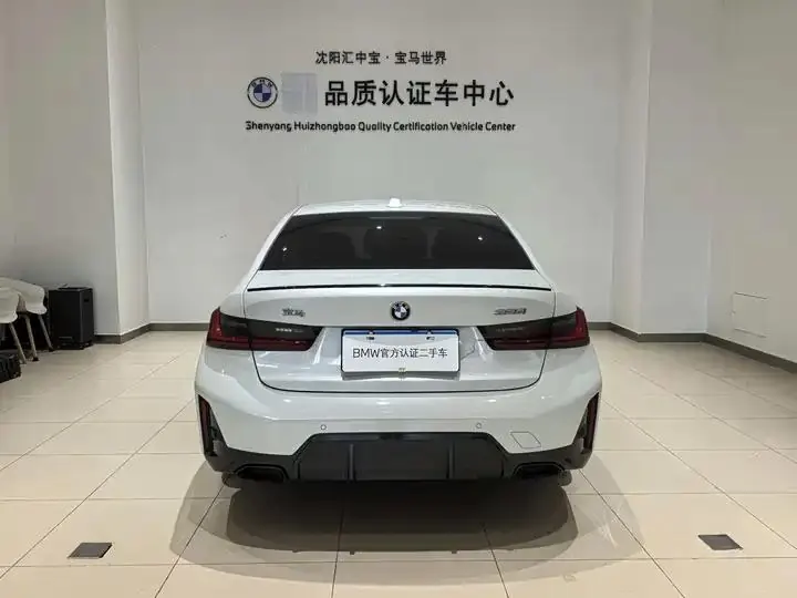 BMW 3 Series 2023 325i M Sports Night Suit 12