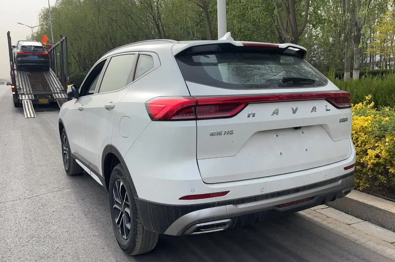 Haval 2025 H6 1.5T National Tide City Edition Automatic Gear 2