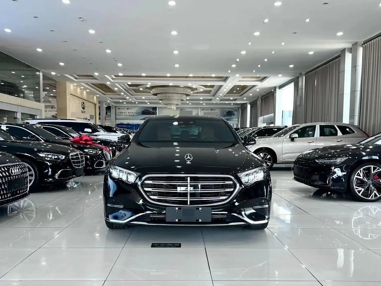 Mercedes Benz E-Class 2025 Model E 300 L 48V 2.0T Luxury Automatic 2
