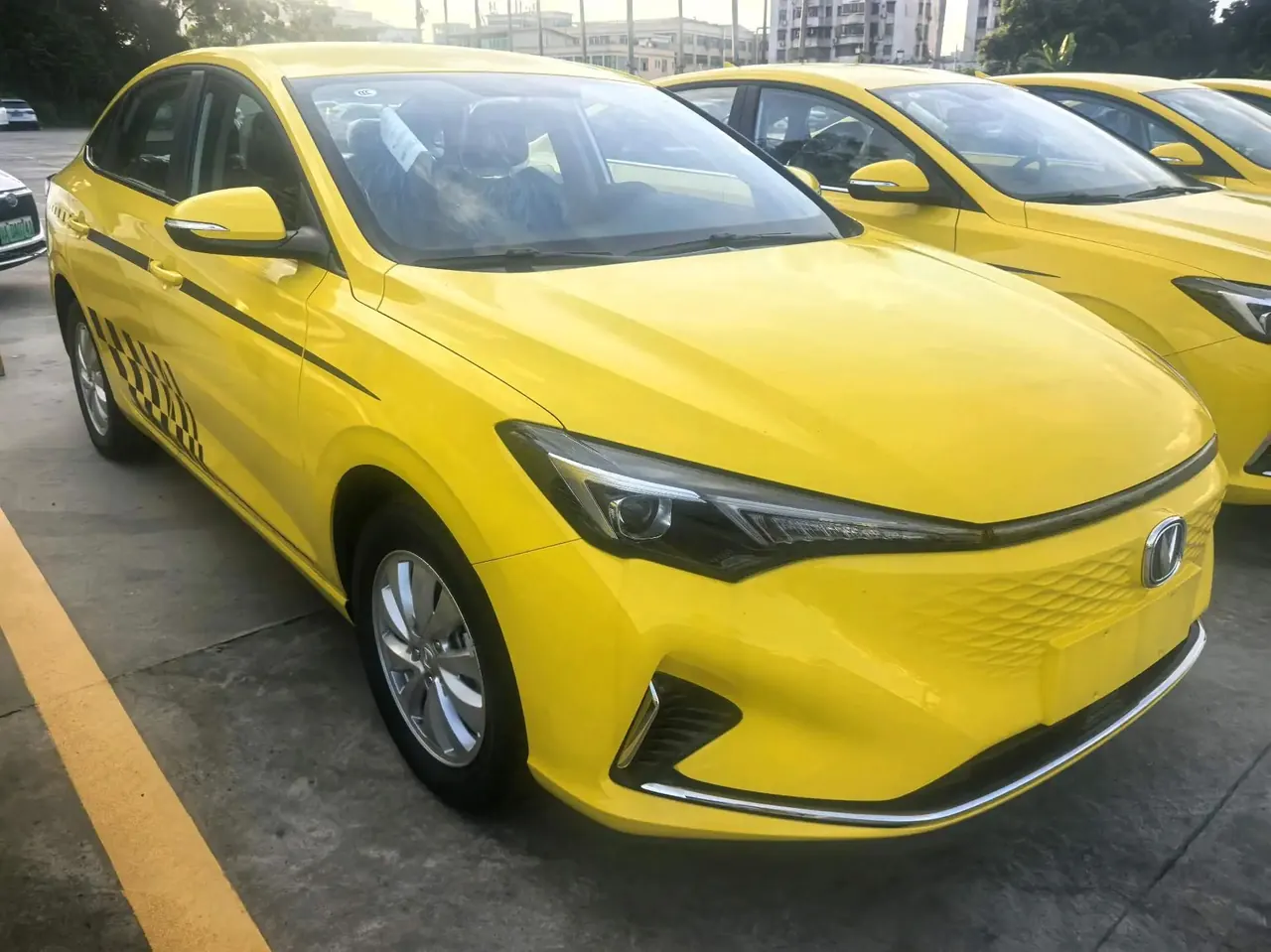 Yidong New Energy 2022 EV460 Zhixing Online Edition Lithium Iron Phosphate 3