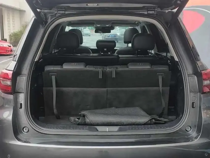 ChangAn CS95 2019 2.0T two-wheel drive distinguished model 9