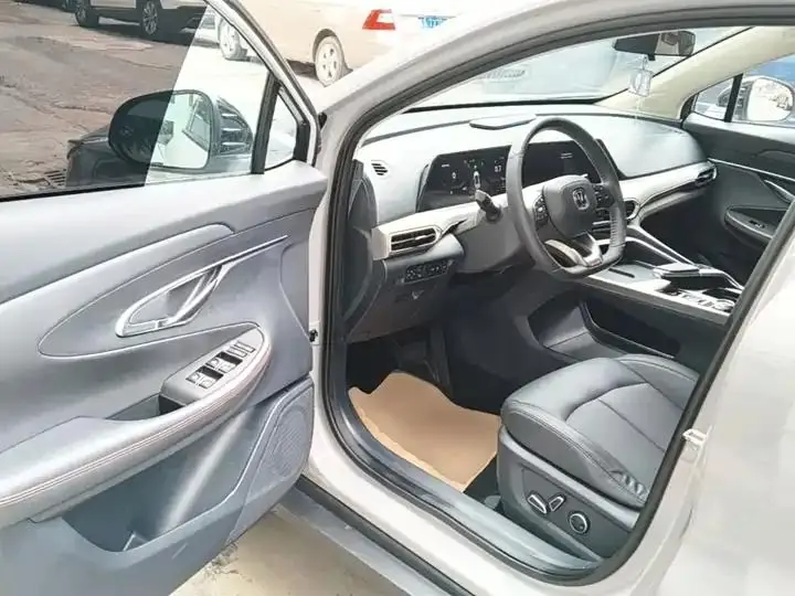 ChangAn UNI-T 2020 1.5T Flagship 16