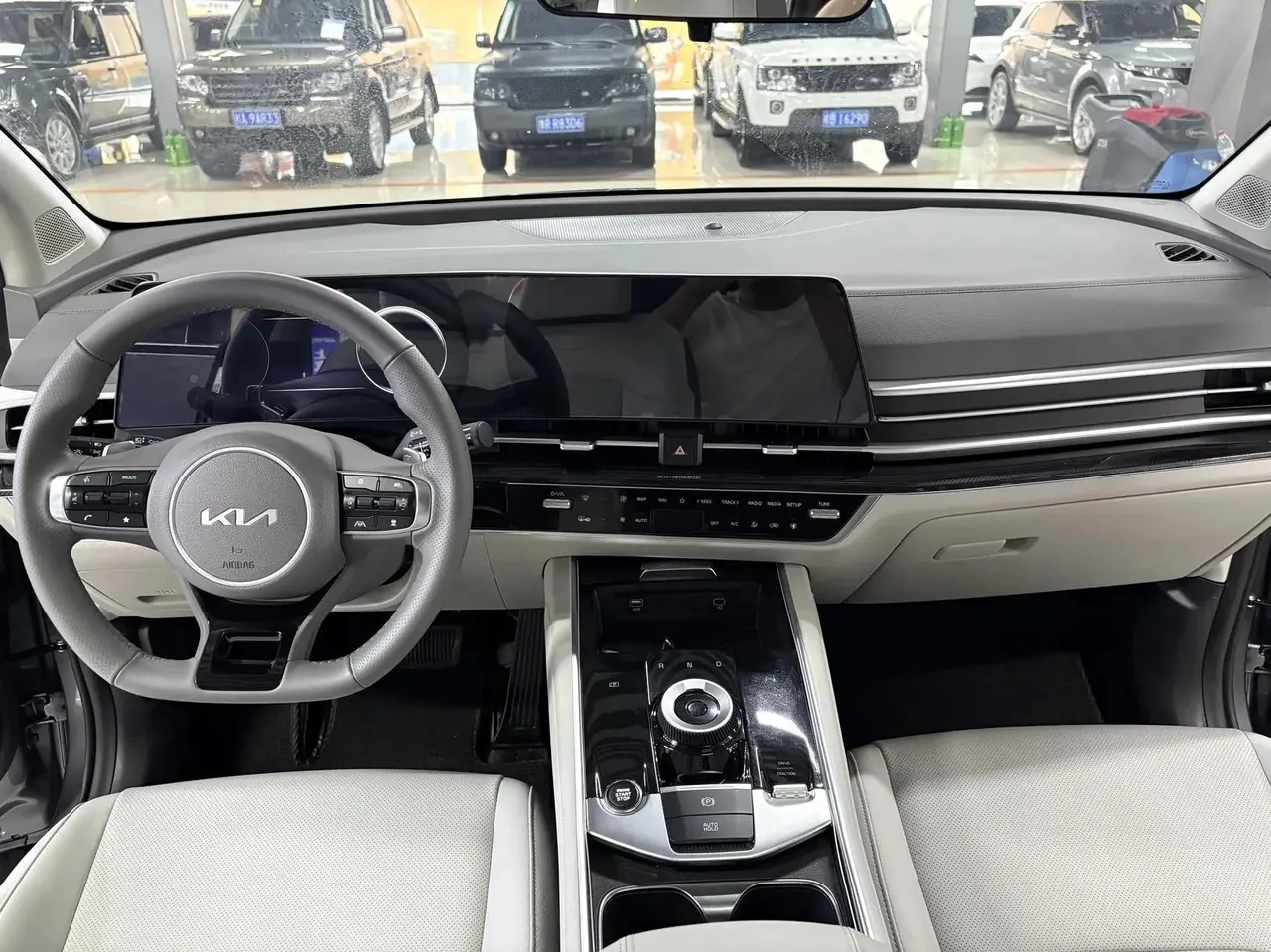 Kia 2025 Lion Platinum Extension 1.5T Two-wheel Drive Premium Smart Edition Automatic Gear 6