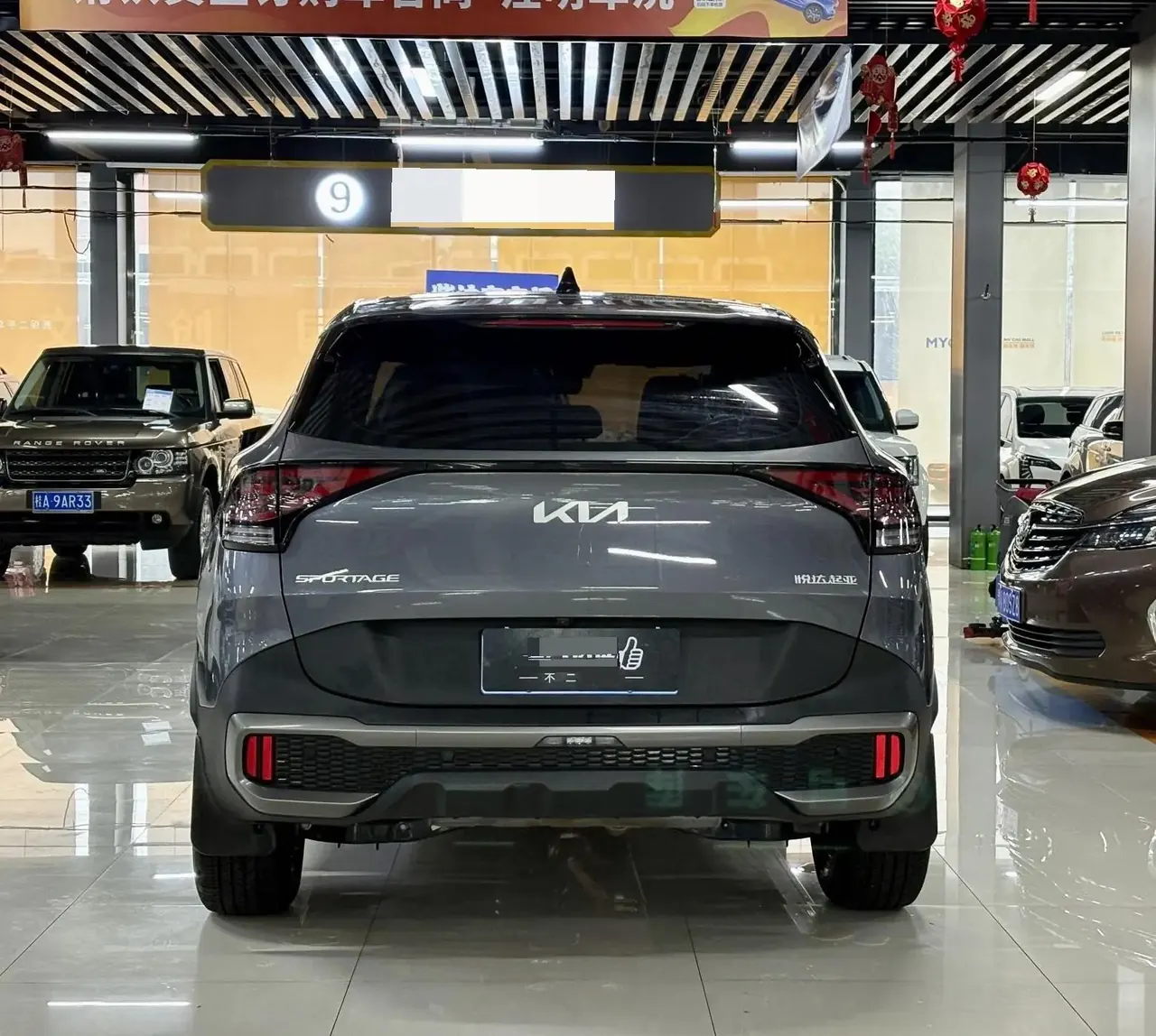 Kia 2025 Lion Platinum Extension 1.5T Two-wheel Drive Premium Smart Edition Automatic Gear 7
