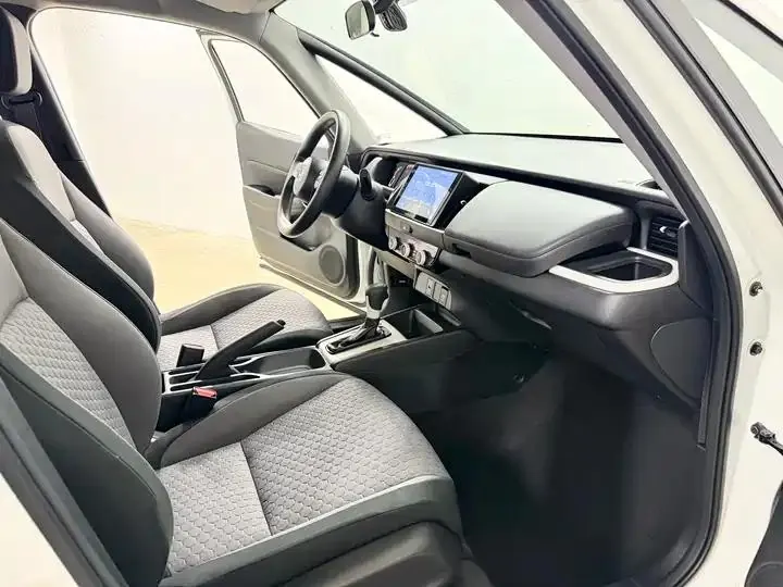 Fit 2021 1.5L CVT Trendy Edition 8