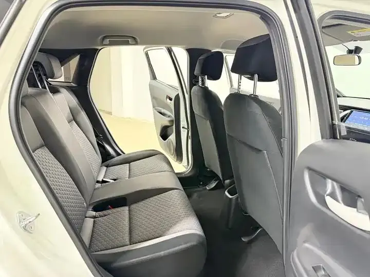 Fit 2021 1.5L CVT Trendy Edition 9