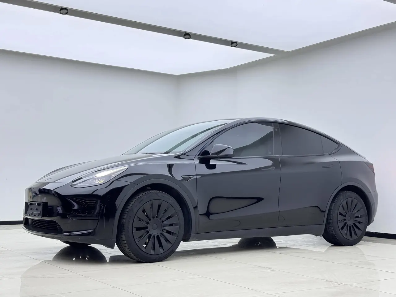 Model Y 2022 rear-wheel drive version - View 1