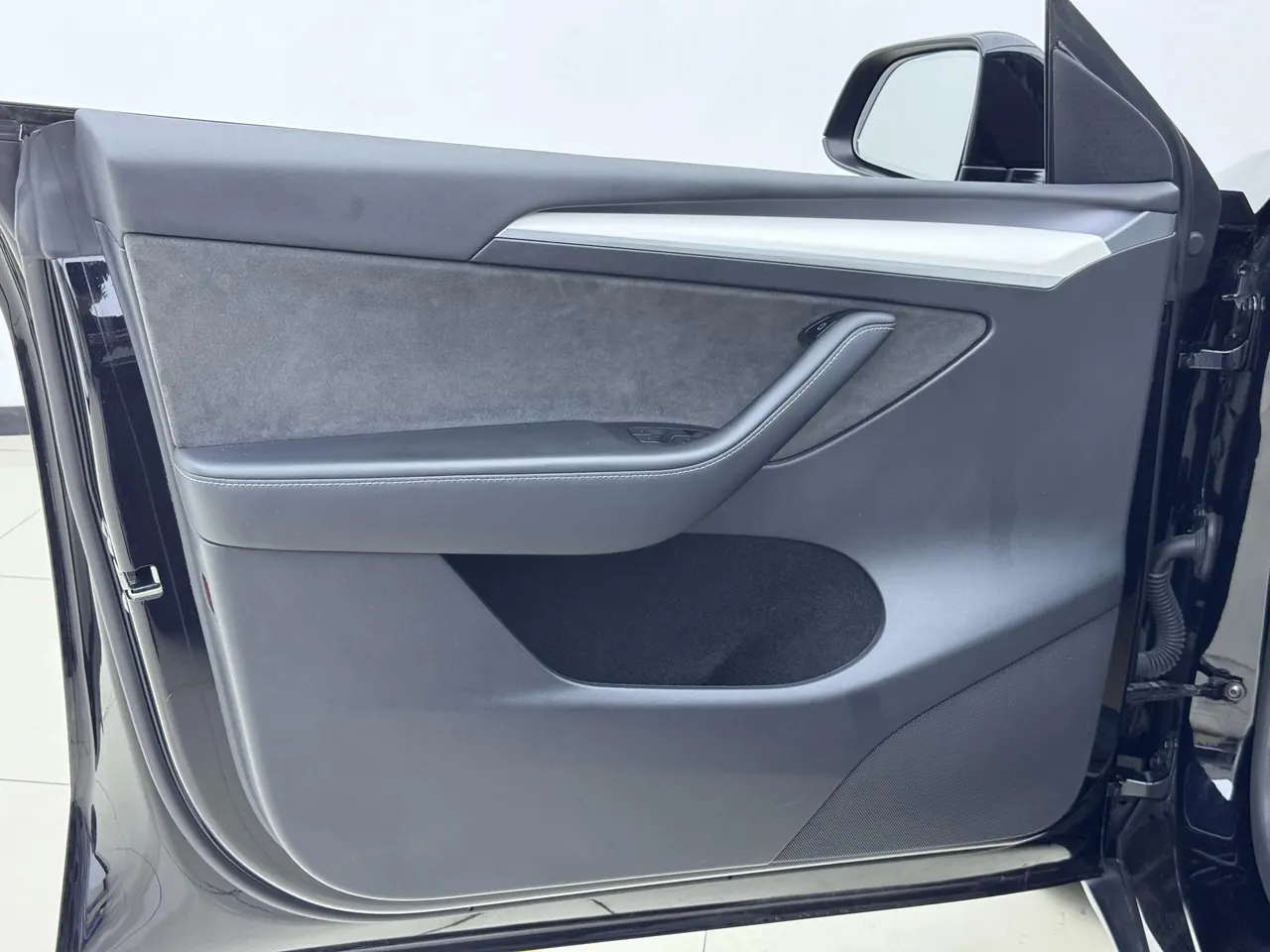 Model Y 2022 rear-wheel drive version 4