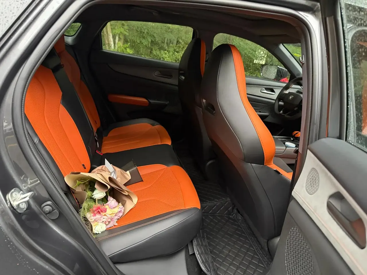 ChangAn 2024 UNI-V 2.0T classic sports automatic 6