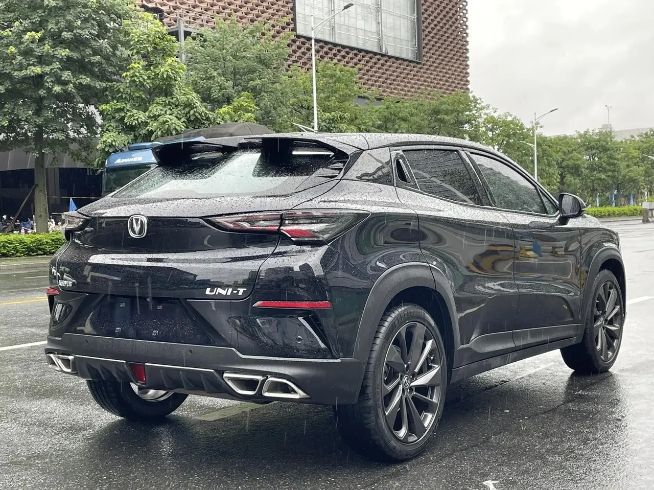 ChangAn UNI-T 2021 1.5T Sports Flagship 14