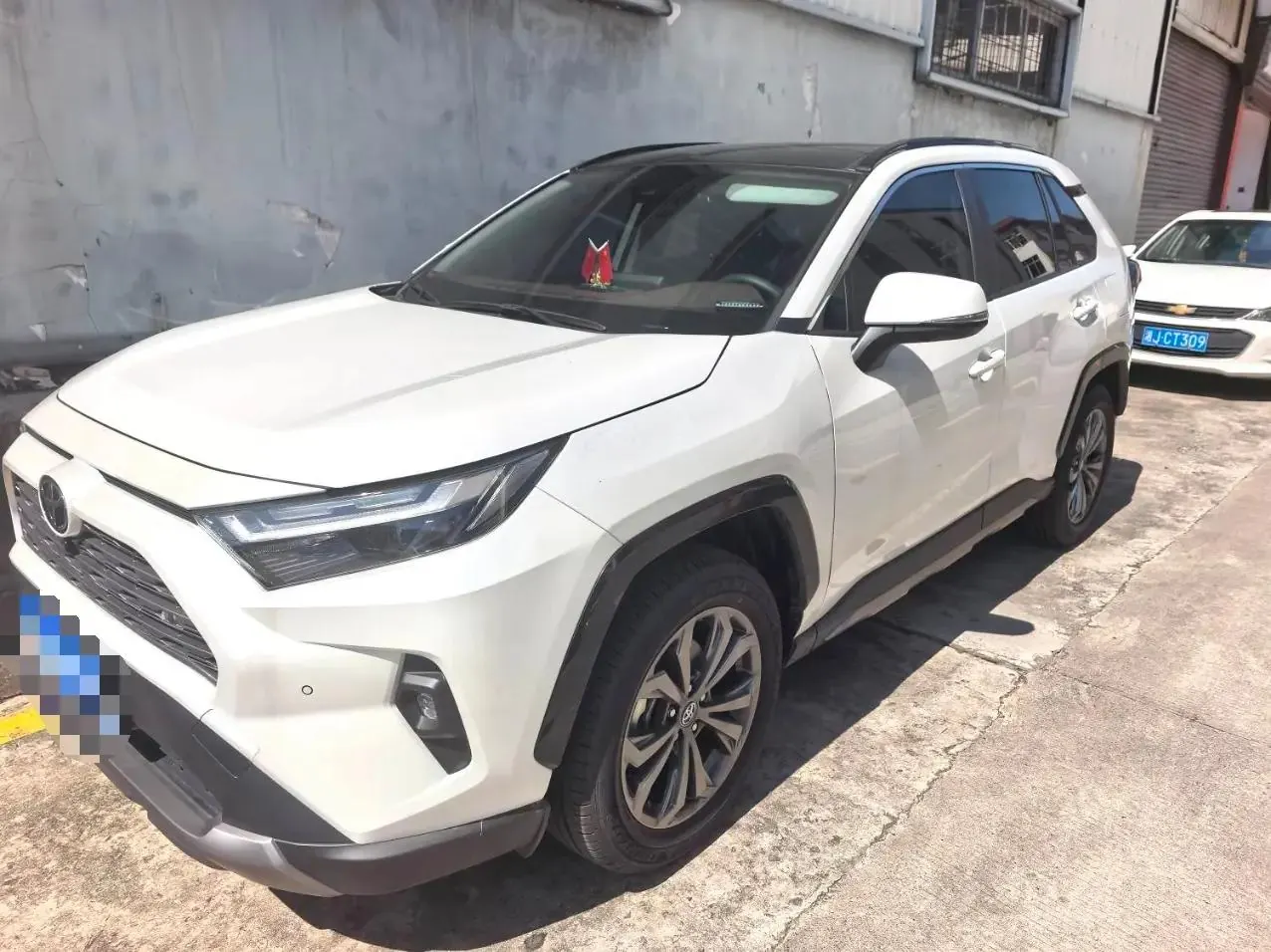 Open image lightbox: Toyota 2024 RAV4 Rongbo 2.0 Stepless Two-Drive Fashion Plus Edition Automatic Gear