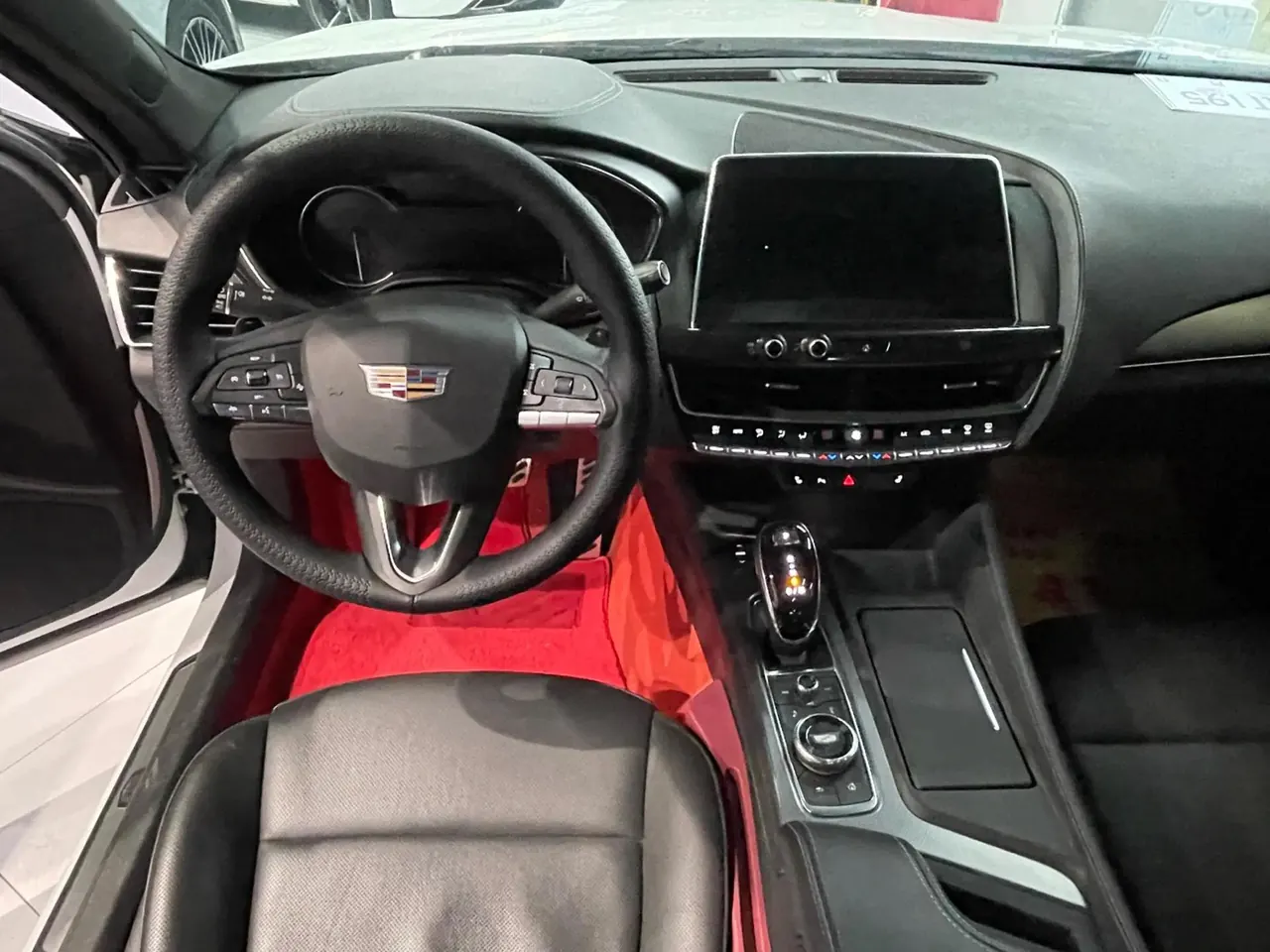 Cadillac CT5 2021 28T Luxury Model 8
