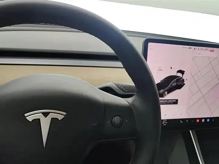 2020 Model 3 Standard Range Rear-Wheel Drive Upgrade Version 16