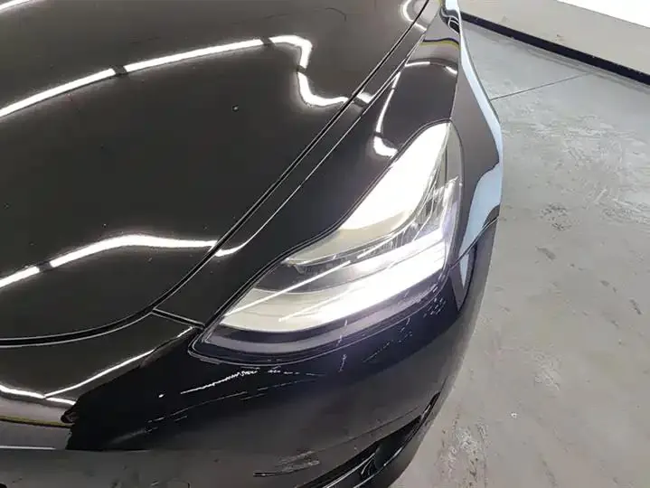 2020 Model 3 Standard Range Rear-Wheel Drive Upgrade Version 5