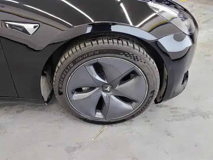 2020 Model 3 Standard Range Rear-Wheel Drive Upgrade Version 6