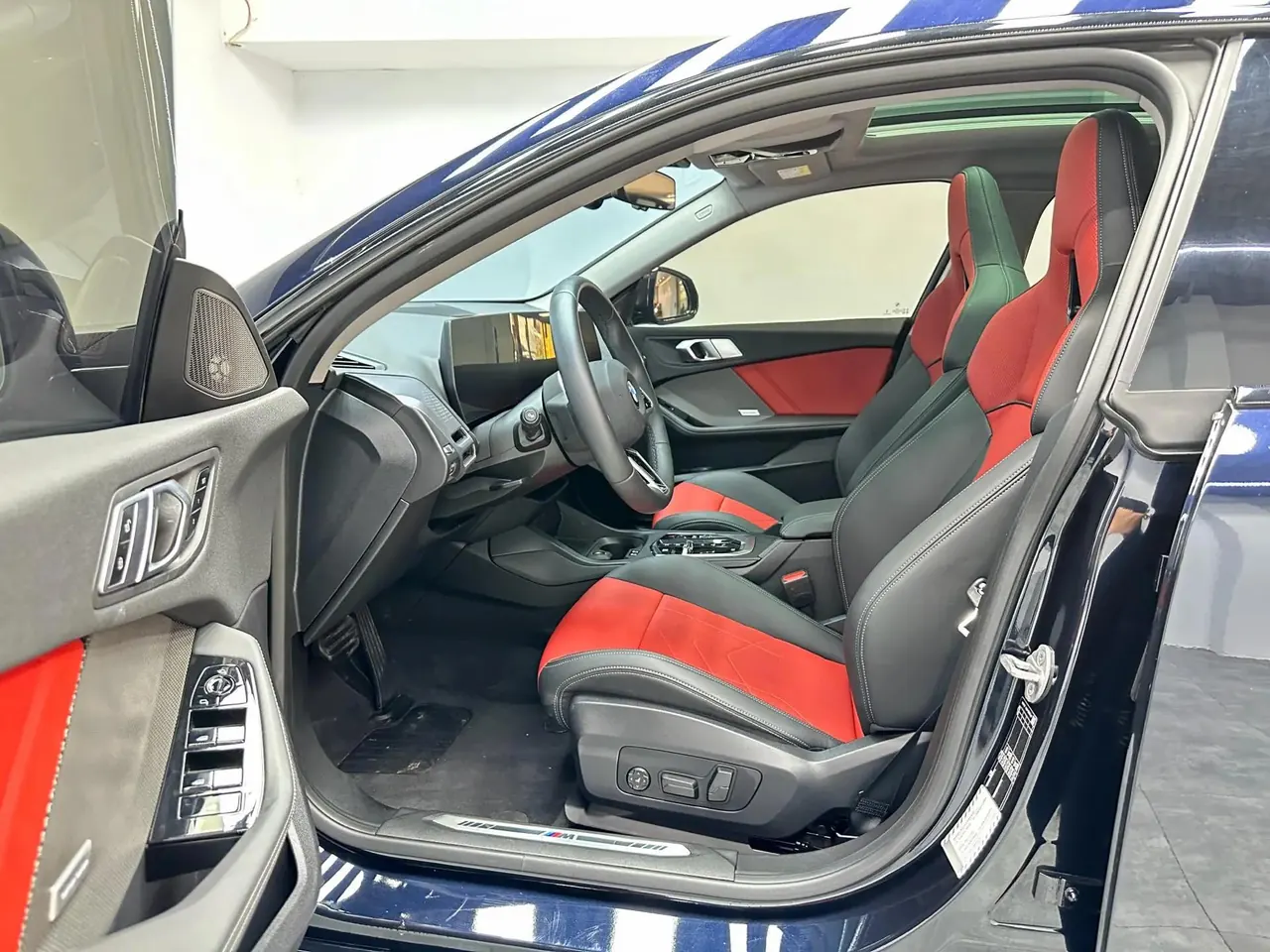 BMW 2 Series 2025 225L M Sports Night Suit 3