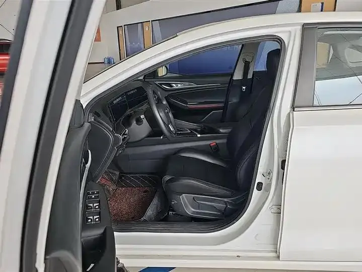Eado 2020 PLUS Million Edition 1.6L GDI CVT Luxury Model 9