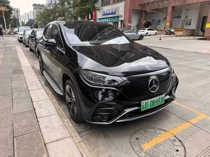 Mercedes Benz EQE SUV 2024 350 4MATIC Deluxe Edition 2