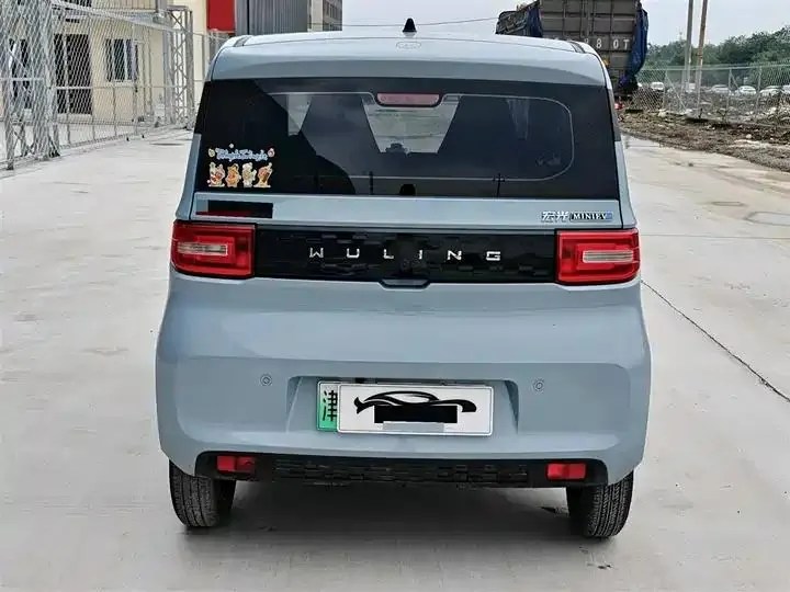 Hongguang MINIEV 2021 macaron sandwich 120km lithium iron phosphate 5