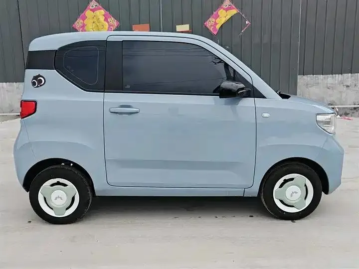 Hongguang MINIEV 2021 macaron sandwich 120km lithium iron phosphate 9