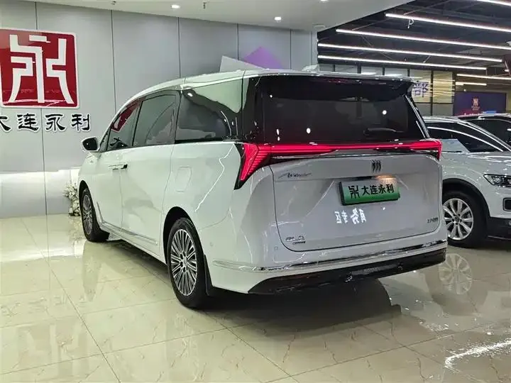 Buick GL8 New Energy 2024 Lu Zun Luxury Edition 7 4