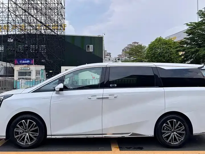 GAC Trumpchi M8 2024 Master Series 400T Supreme Edition 3