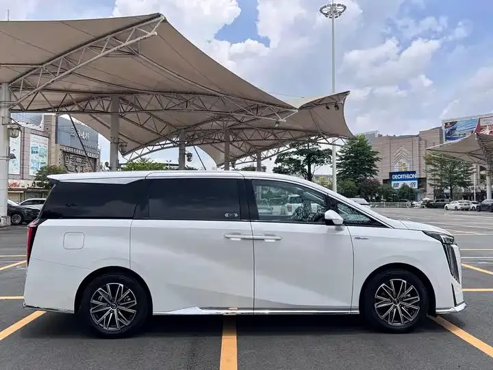 GAC Trumpchi M8 2024 Master Series 400T Supreme Edition 7